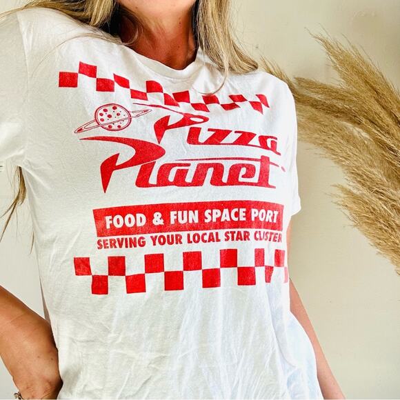 DISNEYLAND Disney White Red Toy Story Pizza Port Logo Short Sleeve Tee Shirt M - Picture 9 of 10
